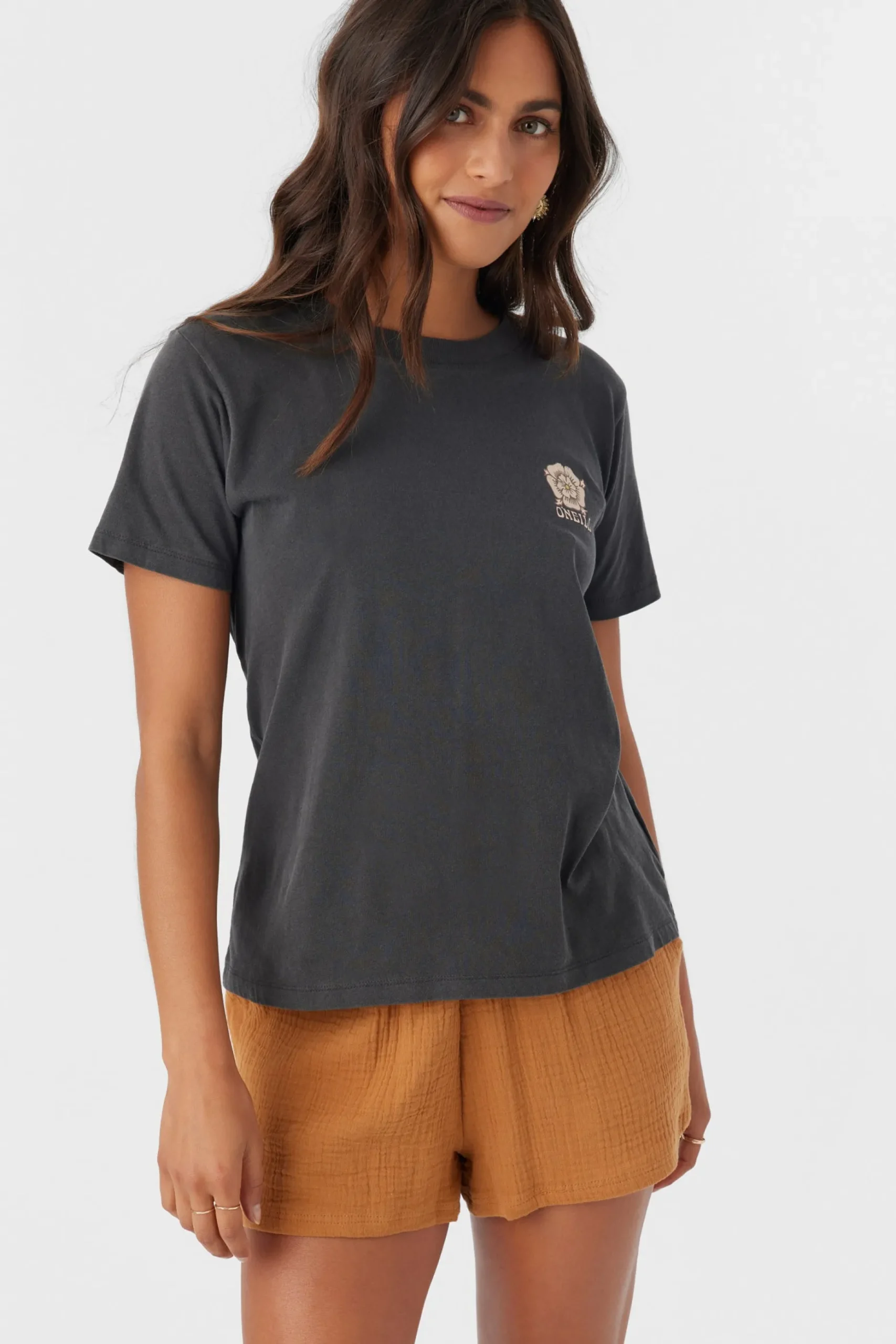 ADORNED TEE