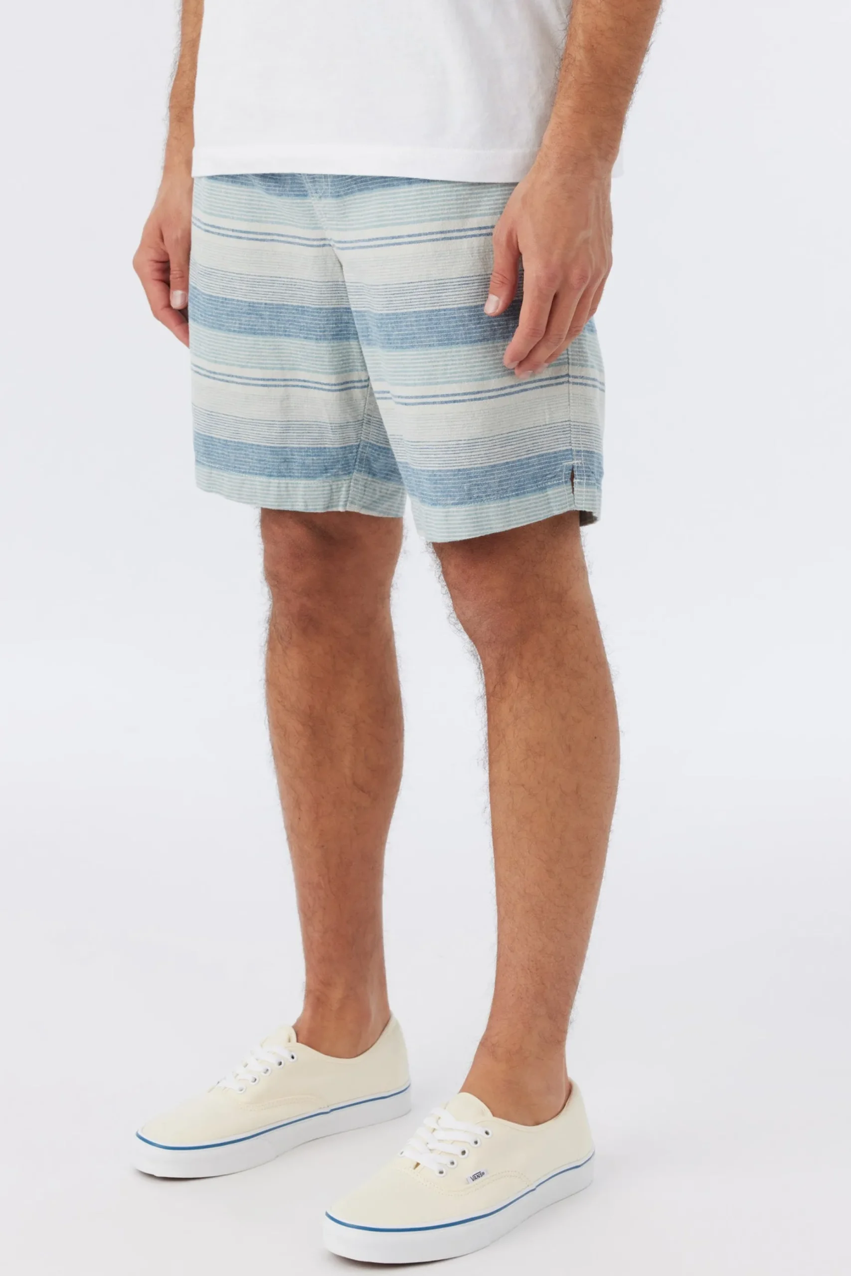 LOW KEY ELASTIC WAIST 18" SHORTS