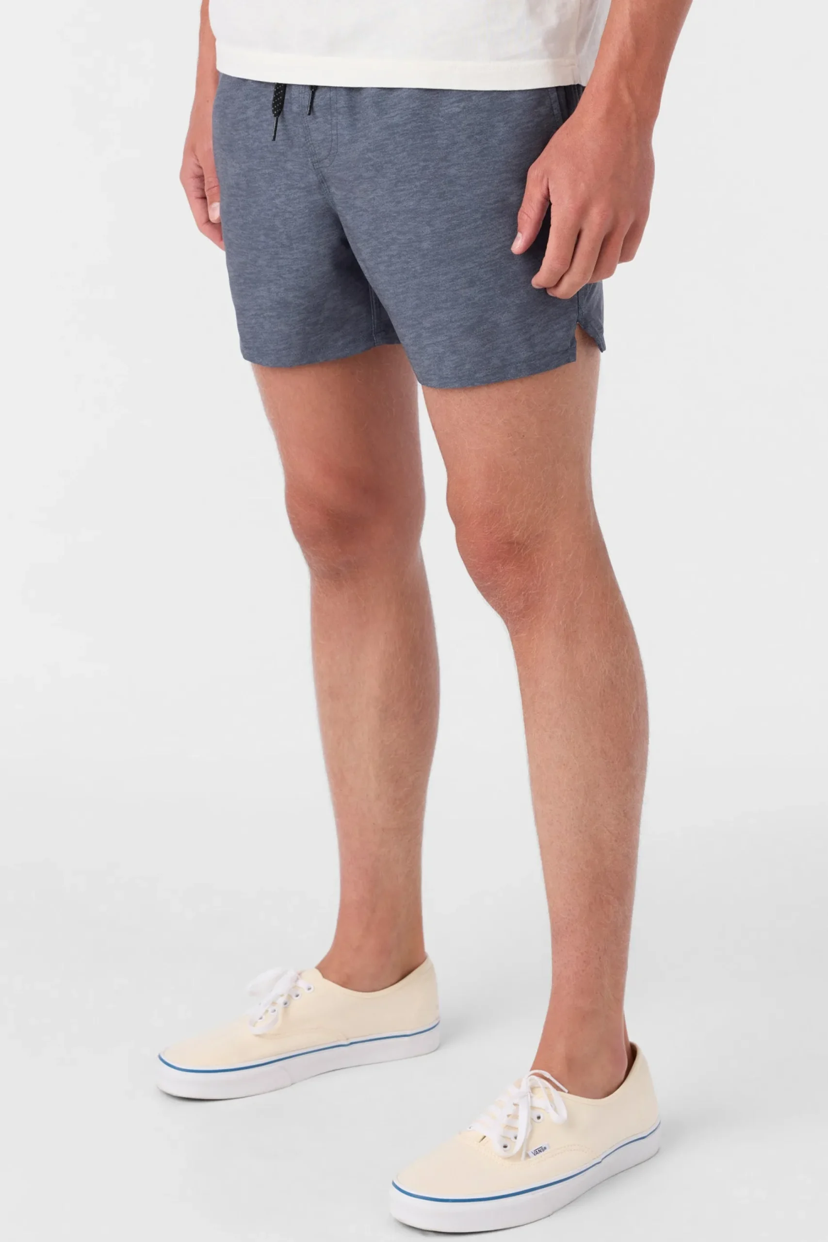 PERFORM LINED 15" ATHLETIC SHORTS