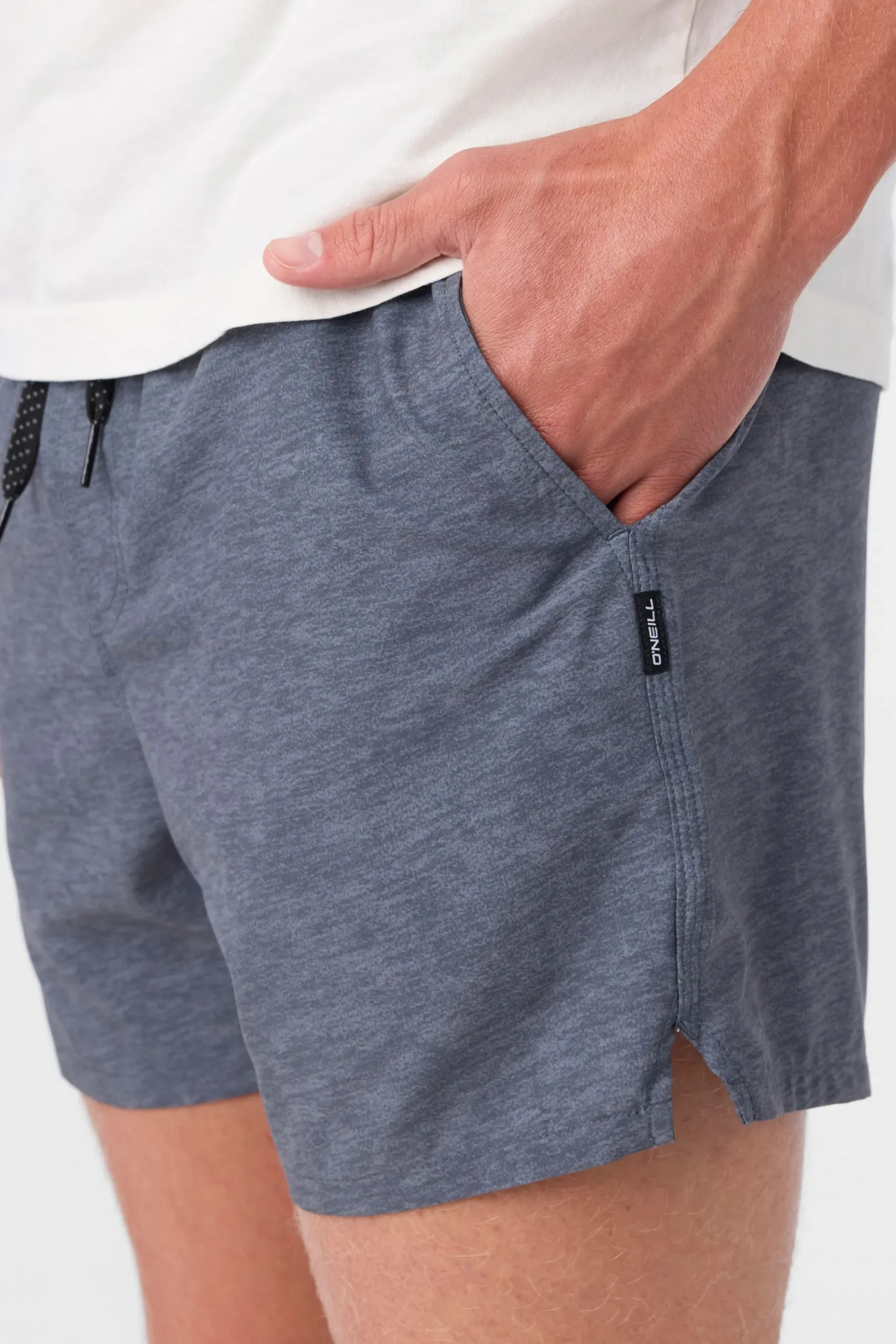 PERFORM LINED 15" ATHLETIC SHORTS