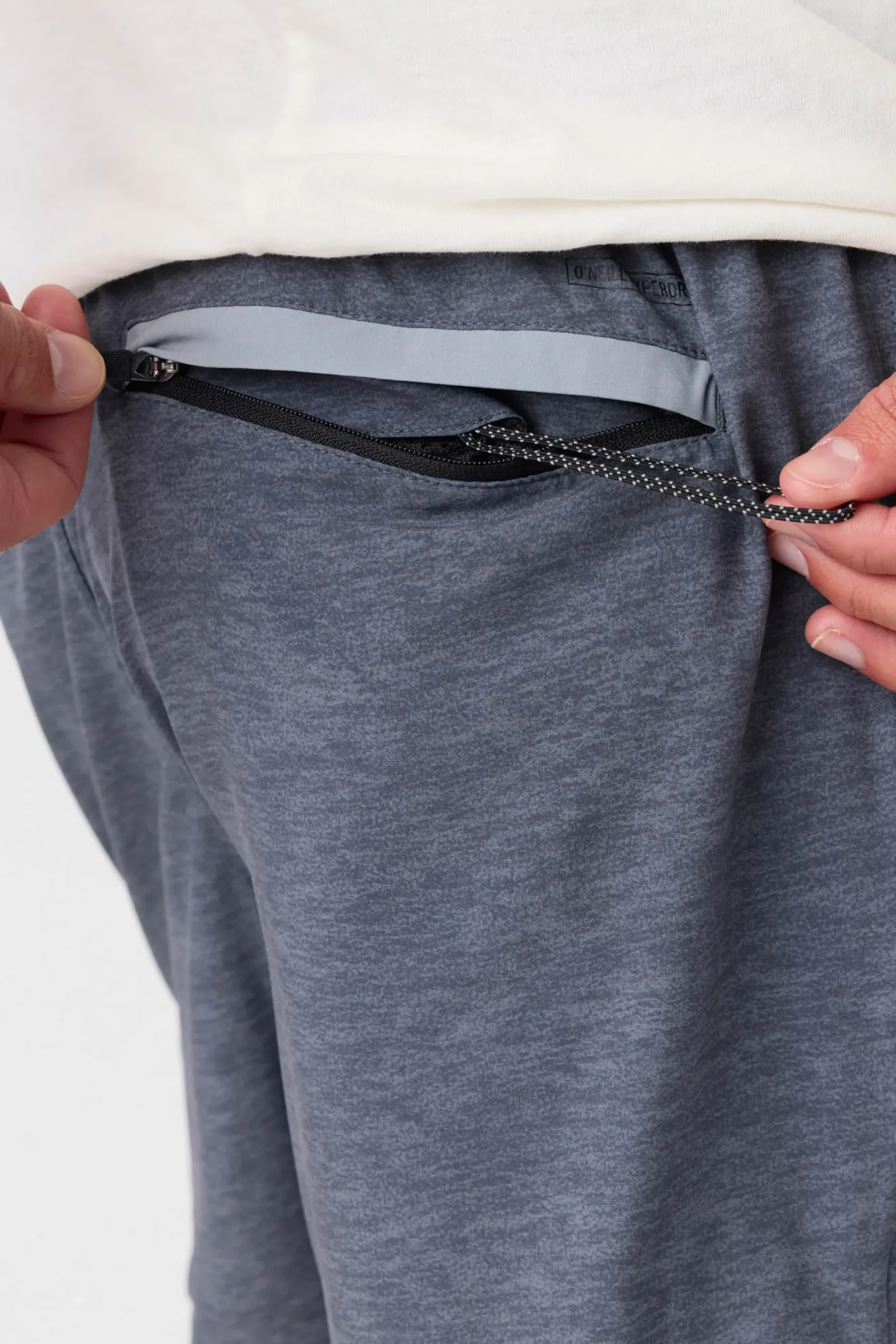 PERFORM LINED 15" ATHLETIC SHORTS