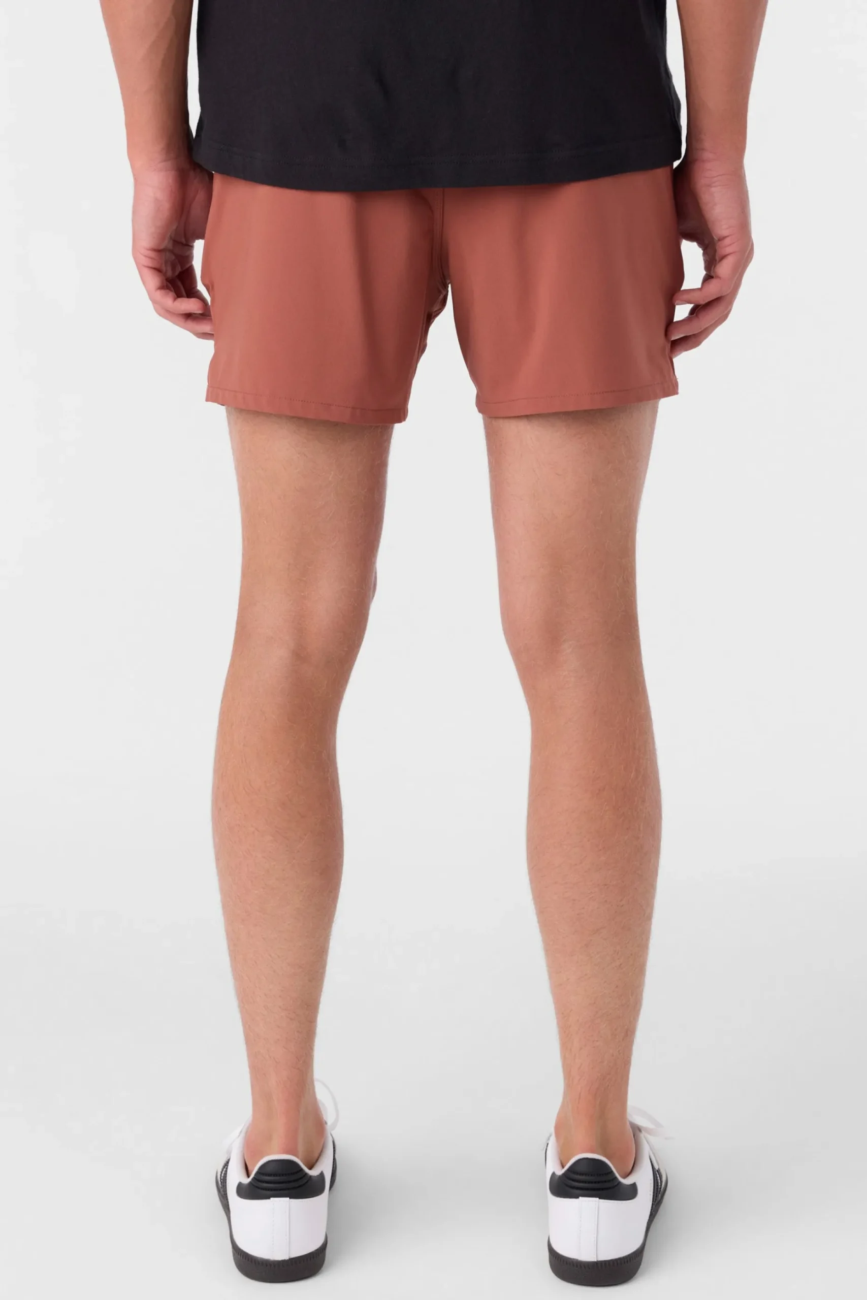 PERFORM LINED 15" ATHLETIC SHORTS