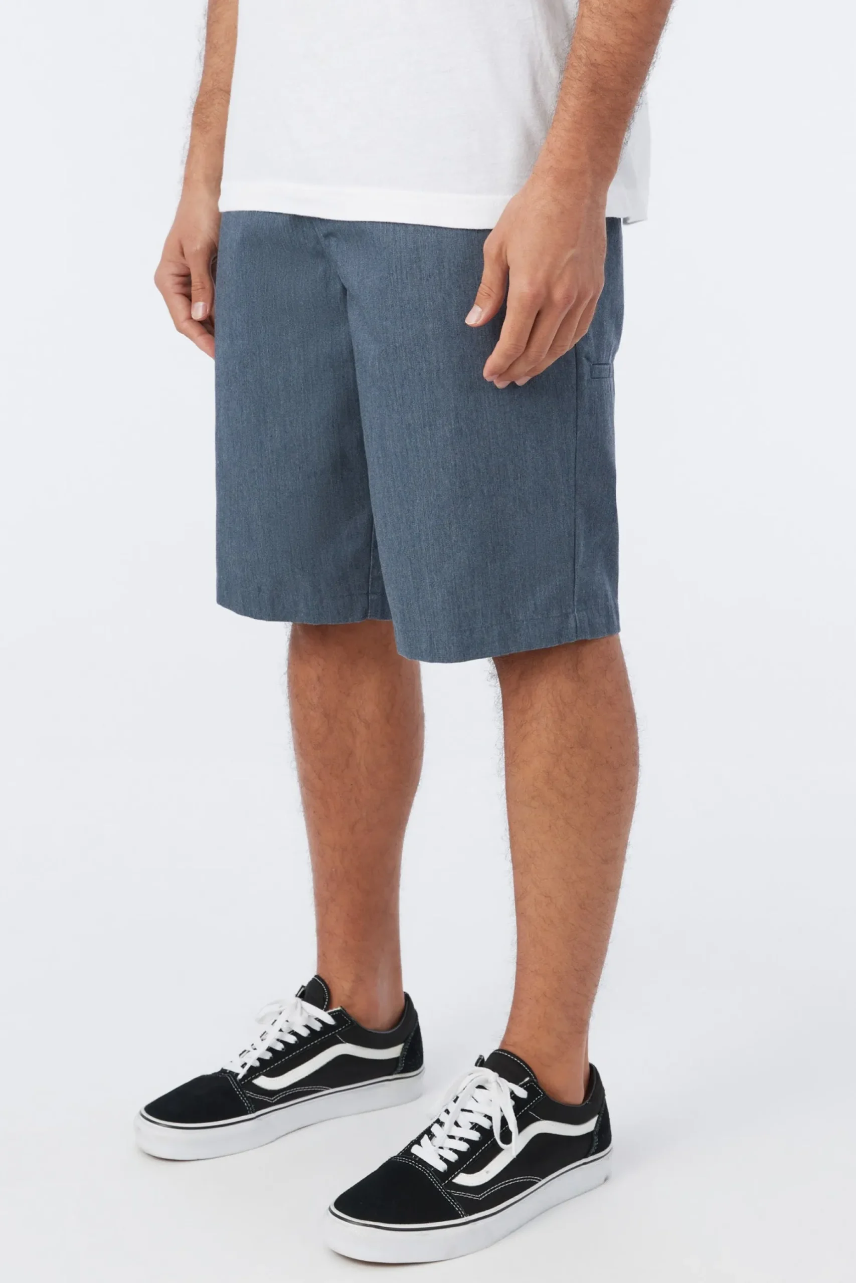 REDWOOD 22" CHINO SHORTS